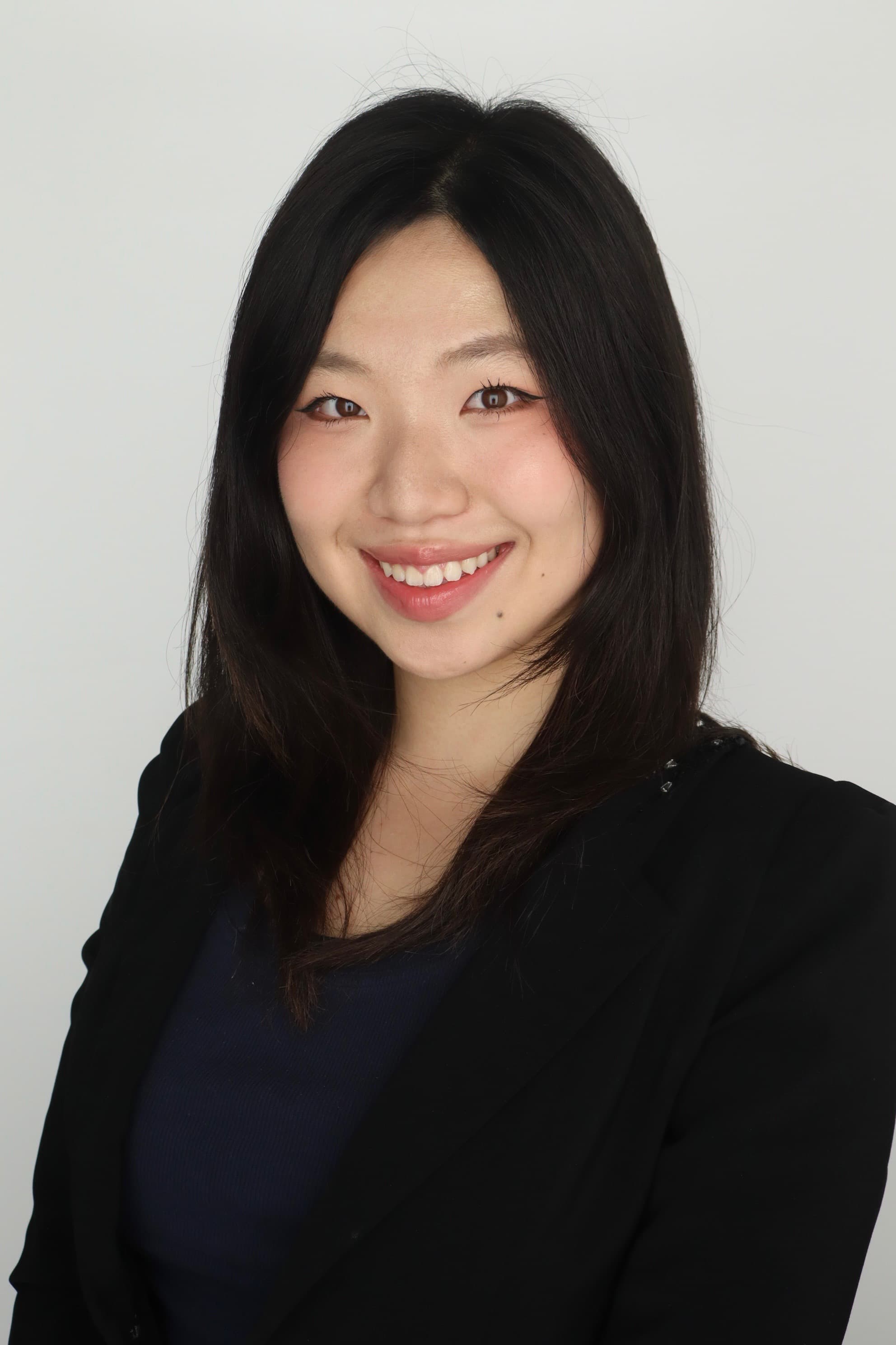 Irayna Lin